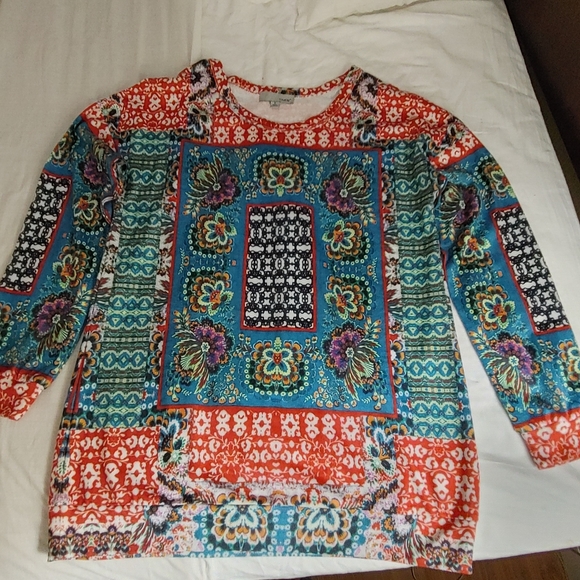 Multicoloured Horizontal Bands - Picture 5 of 7